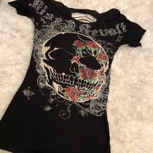 Rise & Revolt Skull shirt